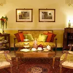 Hotel Joivy Together Secret Nest 3*