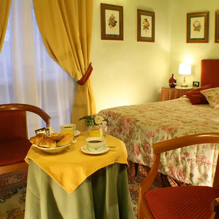 Joivy Together Secret Nest 3* Florence