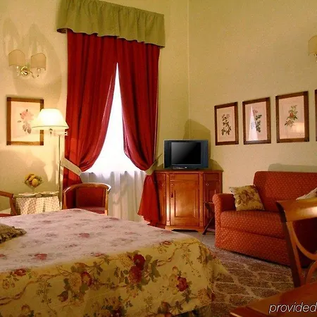 Joivy Together Secret Nest 3* Florence