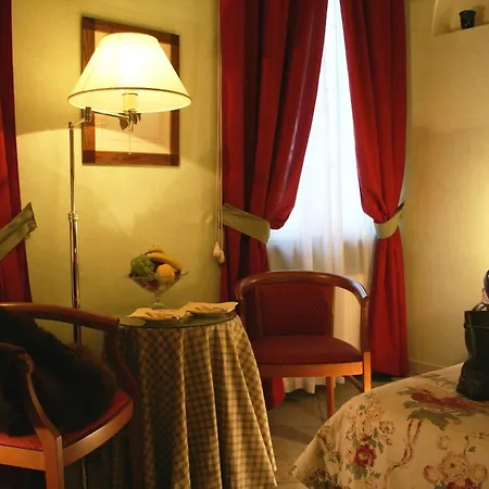 Joivy Together Secret Nest 3* Florence